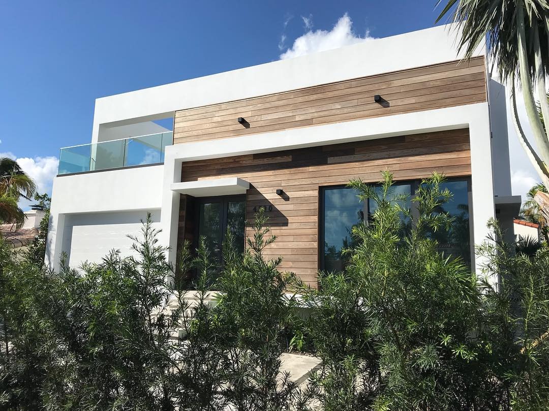 Finished custom home exterior detail in Miami